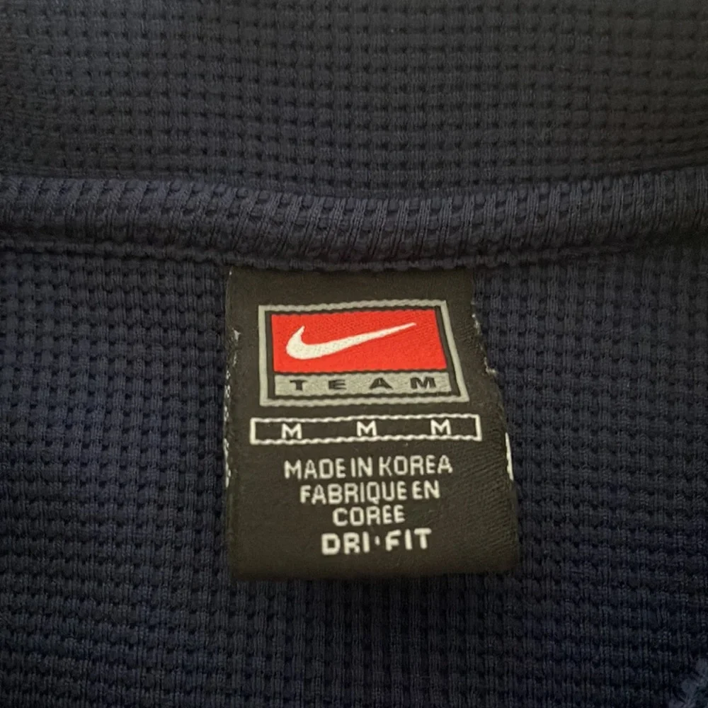 Men’s NIKE Gonzaga University Cross Country Short Sleeve Collared Shirt Navy - Picture 6 of 6